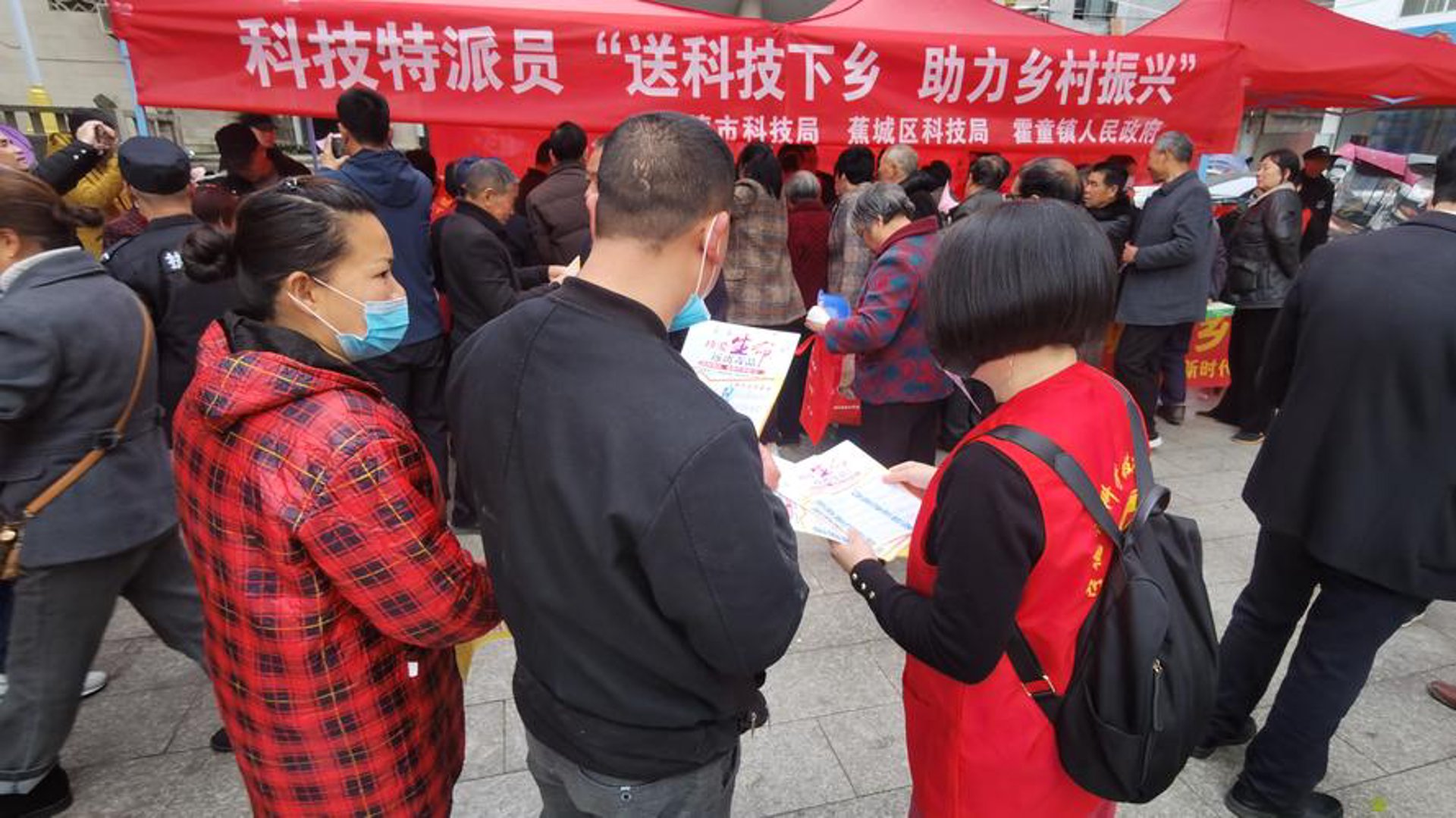 六只飞蛾科技